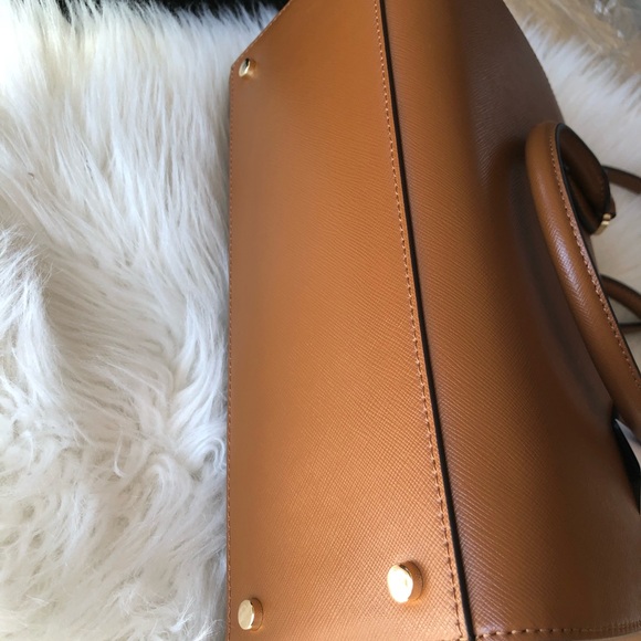 Kate Spade Madison Large Duffle Crossbody K1830 - Picture 5 of 9